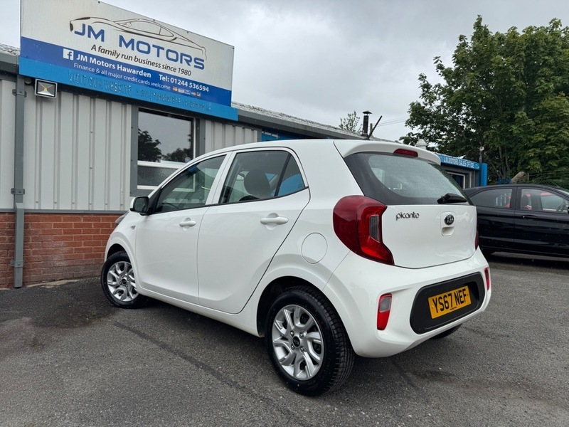 Kia Picanto 2 White #5