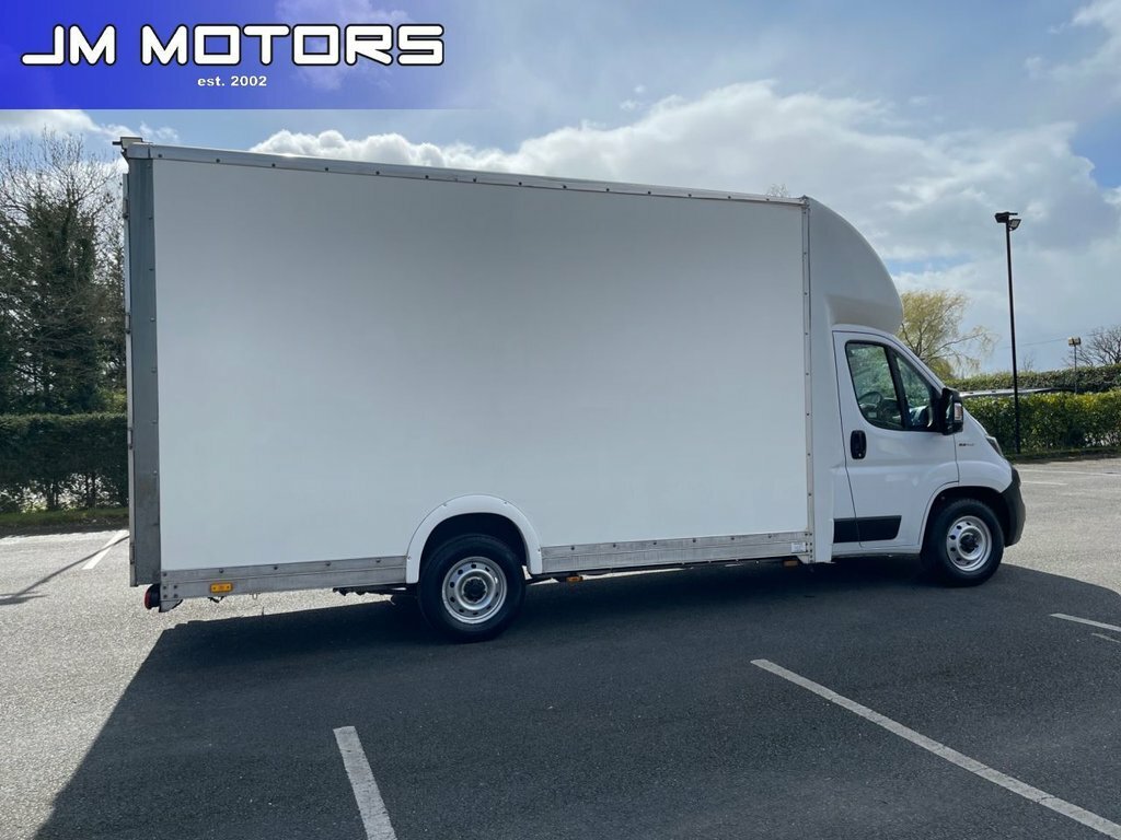 Fiat Ducato 2.3L Maxi White