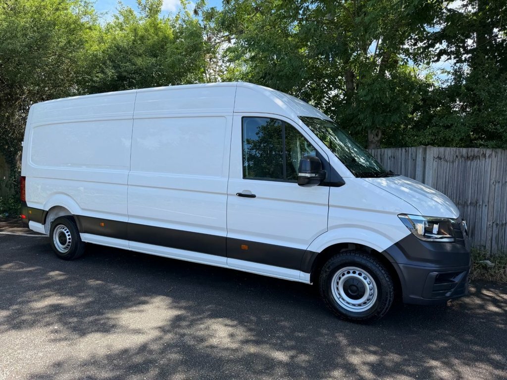 Volkswagen Crafter 2L Startline FD72YNX White #4