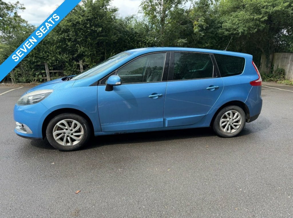 Renault Grand Scenic 1.5L Dynamique Tomtom Blue