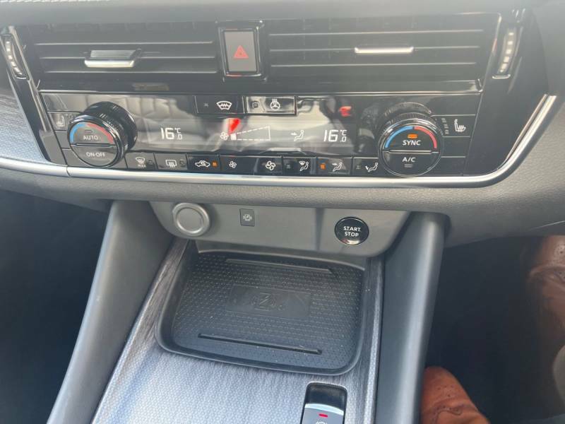 Nissan Qashqai Dig-t Acenta Premium Grey #21