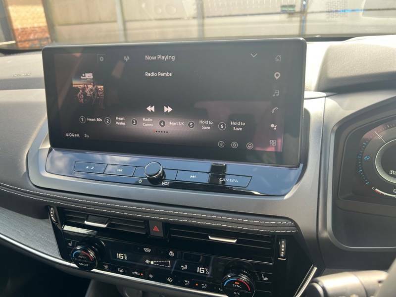 Nissan Qashqai Dig-t Acenta Premium Grey #20