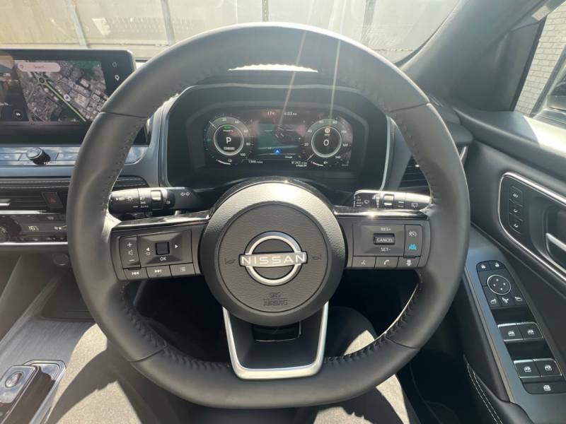 Nissan Qashqai Dig-t Acenta Premium Grey #15