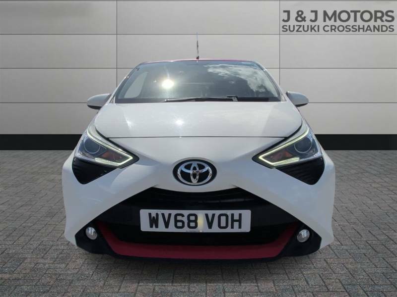 Toyota Aygo 1.0 Vvt-i X-press White #2