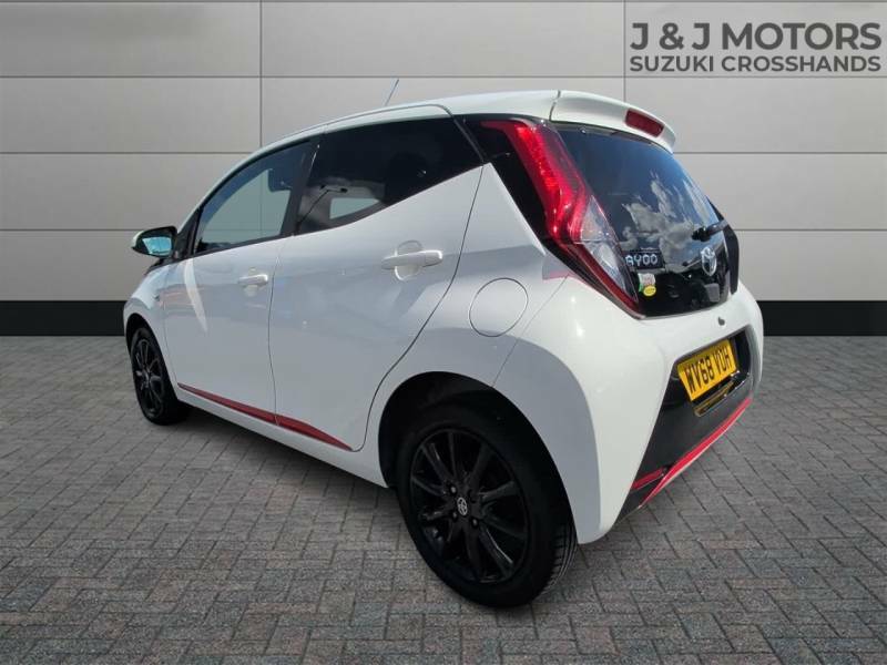 Toyota Aygo 1.0 Vvt-i X-press White #5