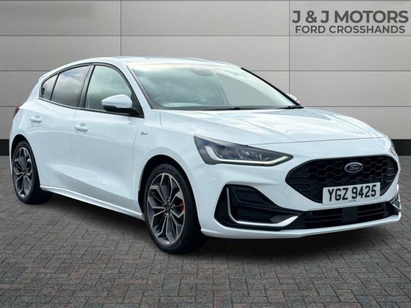 Ford Focus 1.0 Ecoboost Hybrid Mhev 155 St-line Vignale - White