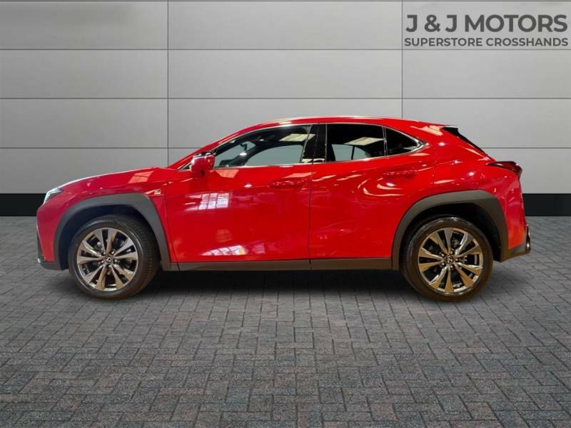 Lexus UX 250H 2.0 F-sport Design Cvt Red #4