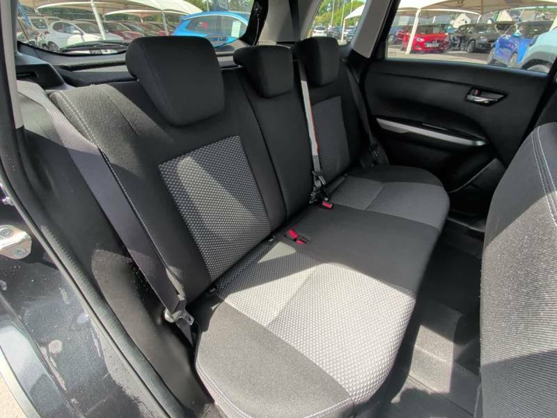 Suzuki Vitara 1.5 Sz5 Suv Red #12