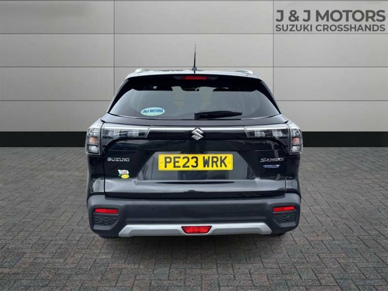 Suzuki S Cross 1.4 Boosterjet 48V Hybrid Motion Black #4