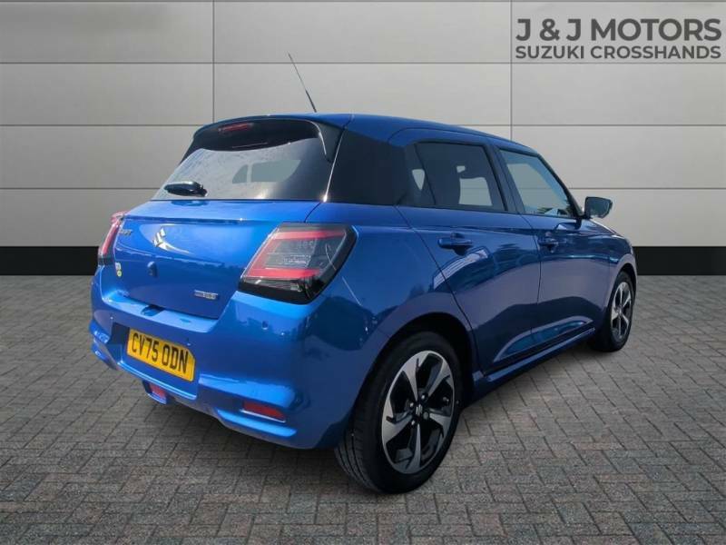 Suzuki Swift Motion Mhev 1.2 Red #7