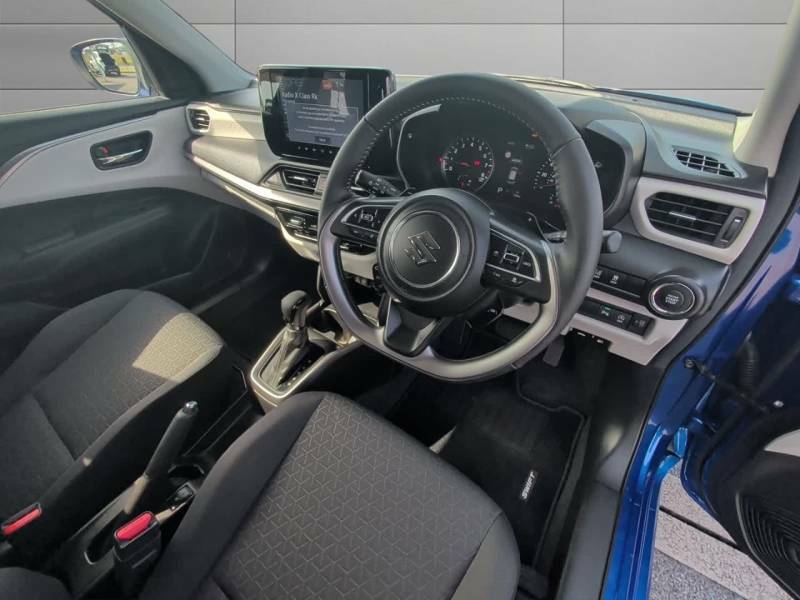 Suzuki Swift Motion Mhev 1.2 Red #9