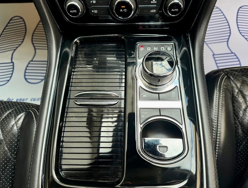 Jaguar XJ Xj R-sport V6 D Grey #16