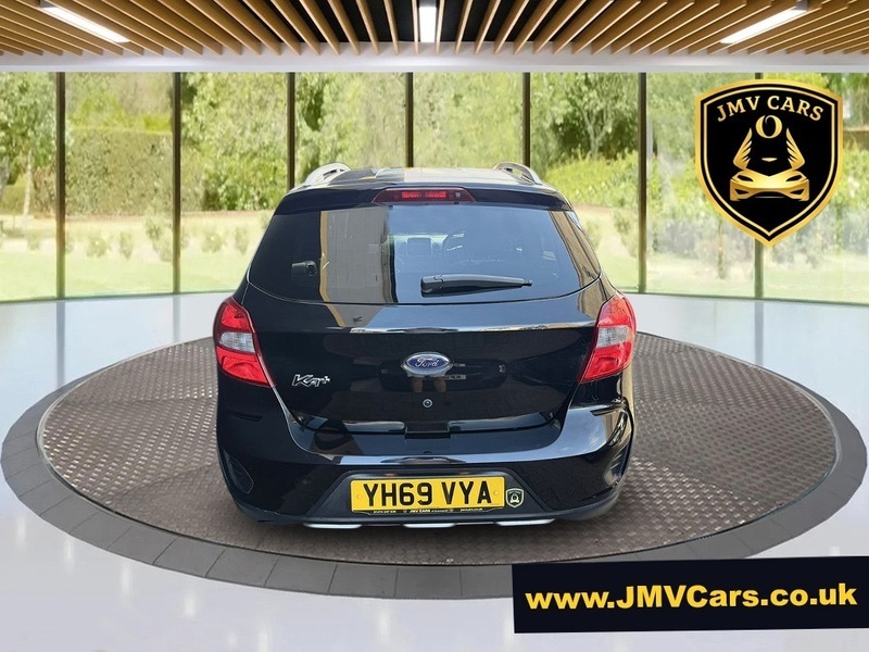 Ford KA+ Active Black #4