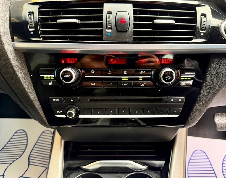BMW X4 White #13