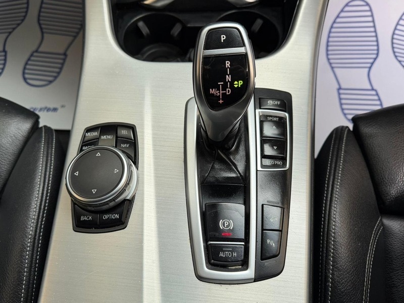 BMW X4 White #14