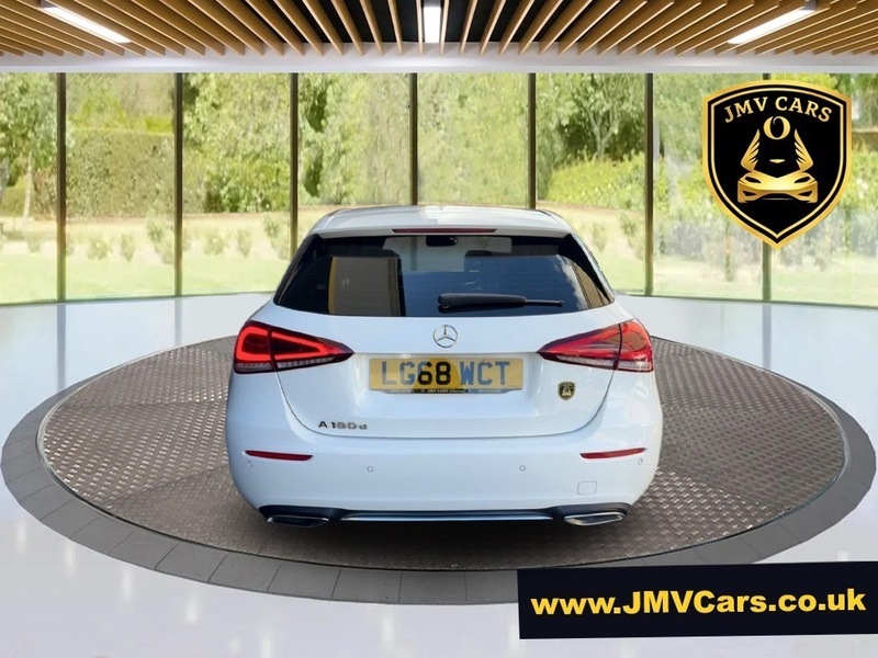 Mercedes-Benz A Class A 180 D Sport White #4