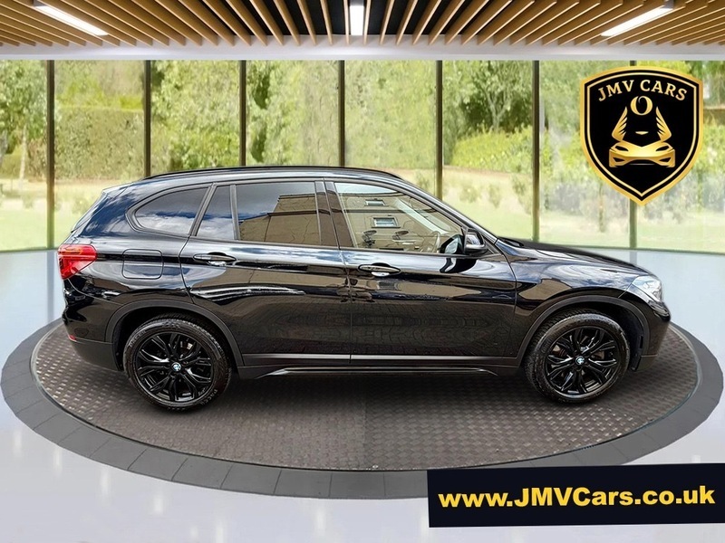 BMW X1 Xdrive20d Sport Black #2