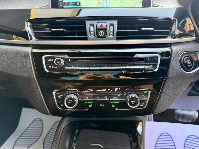BMW X1 Se Black #14