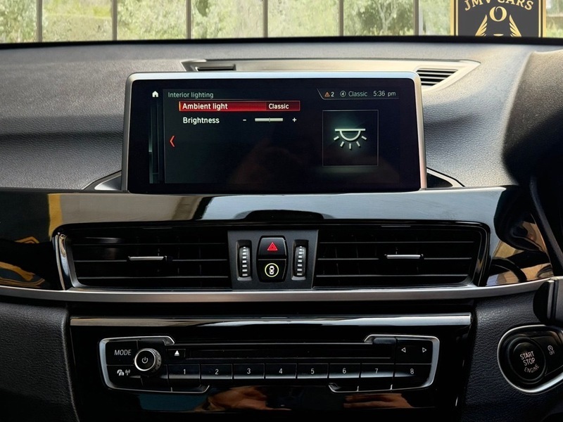 BMW X1 Se Black #13