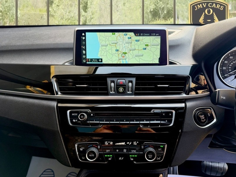 BMW X1 Se Black #12