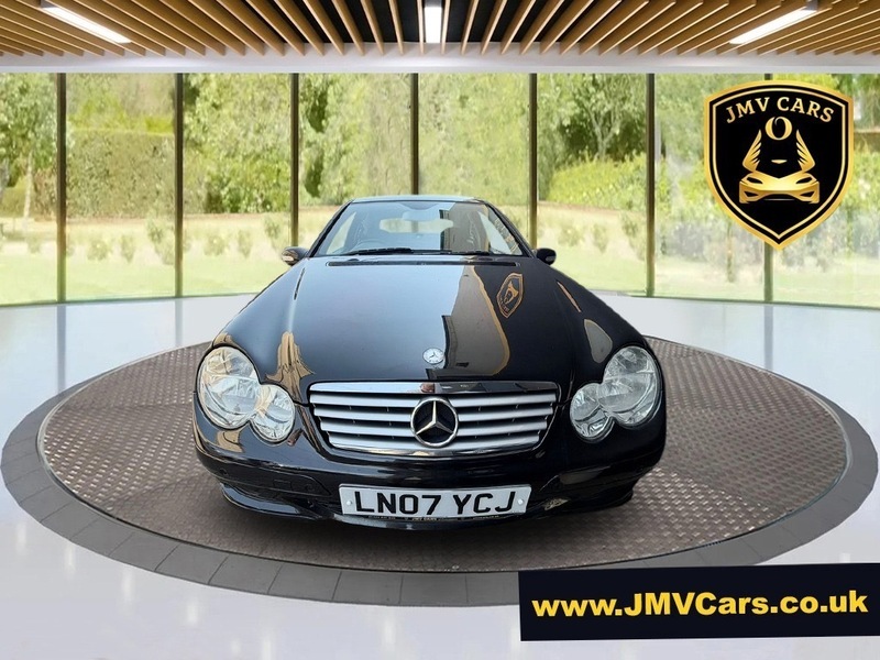 Mercedes-Benz C Class C180k Se Black #3