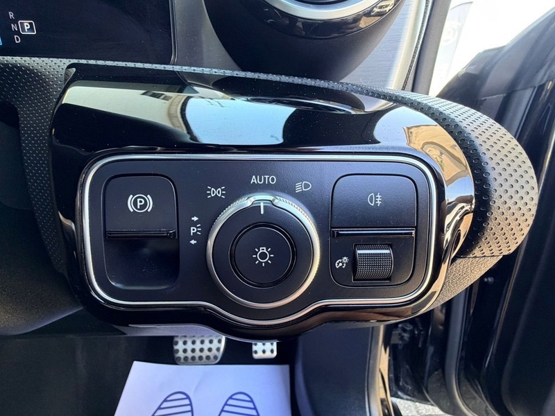 Mercedes-Benz CLA Class 1.3 Cla 200 Amg Line Premium Plus 161 Bhp Black #15