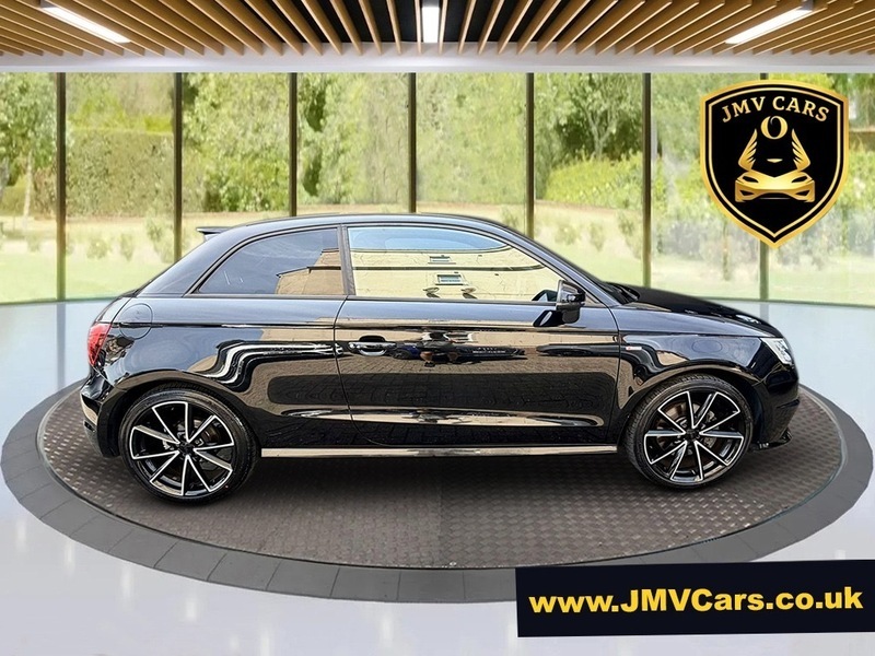 Audi A1 Tfsi S Line Black Black #2
