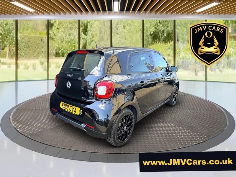Smart Forfour Urbanshadow Edition T Black #6