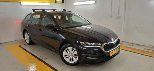 Skoda Octavia 2023 1.0 Tsi Se Technology Estate Manua Black