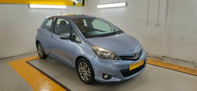 Toyota Yaris 2014 1.0 Vvt-i Icon Plus Hatchback Manu Blue #2