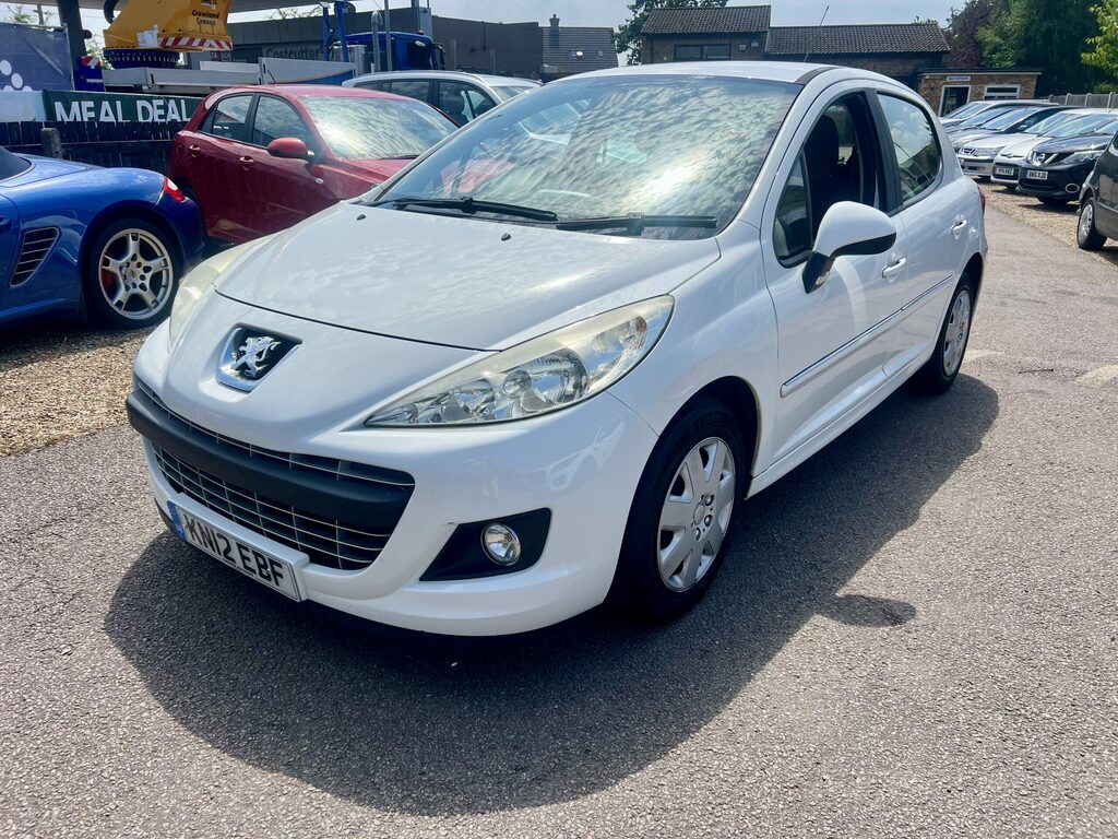 Peugeot 207 Petrol Automatic White #3