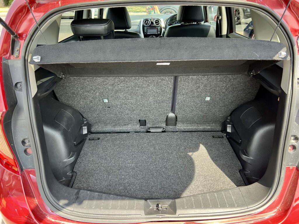 Nissan Note Visia Purple #15