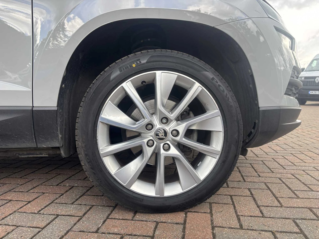 Skoda Karoq 1.5 Tsi Se L Dsg AY69VGM Grey #6
