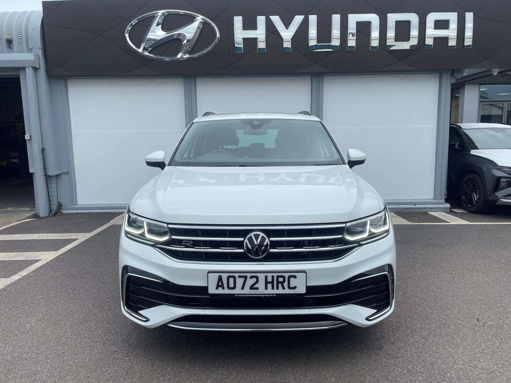 Volkswagen Tiguan 2.0 Tdi 200 4Motion R-line Dsg AO72HRC White #4