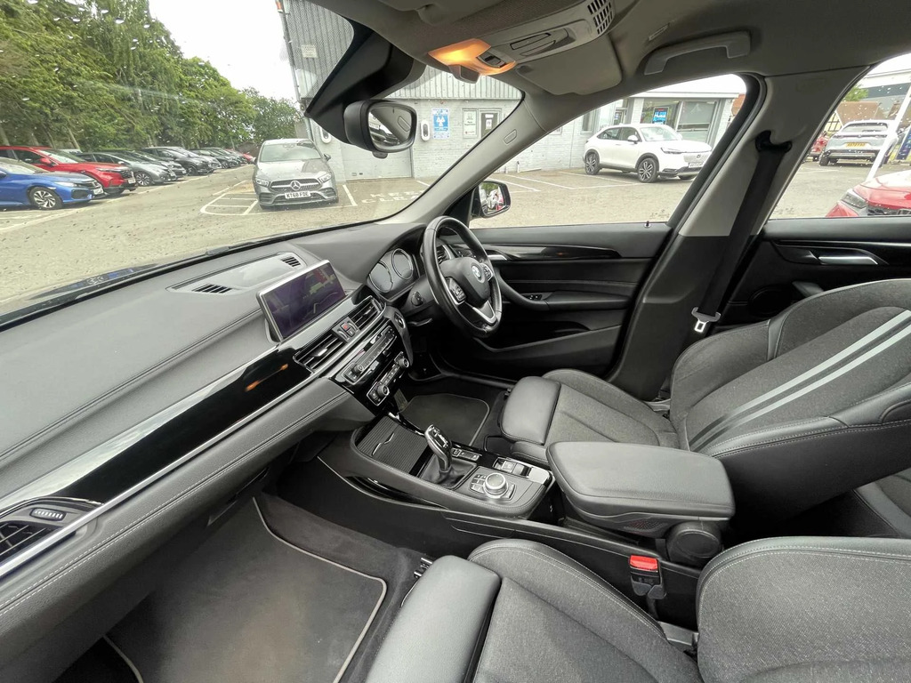BMW X1 Xdrive20i Sport AE20GPX Blue #2