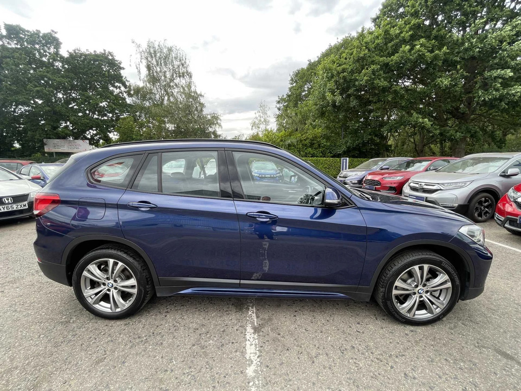 BMW X1 Xdrive20i Sport AE20GPX Blue #5