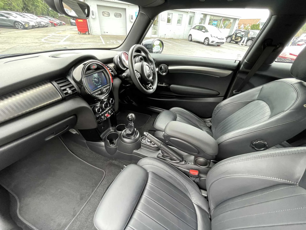 Mini Hatch Exclusive Blue #2