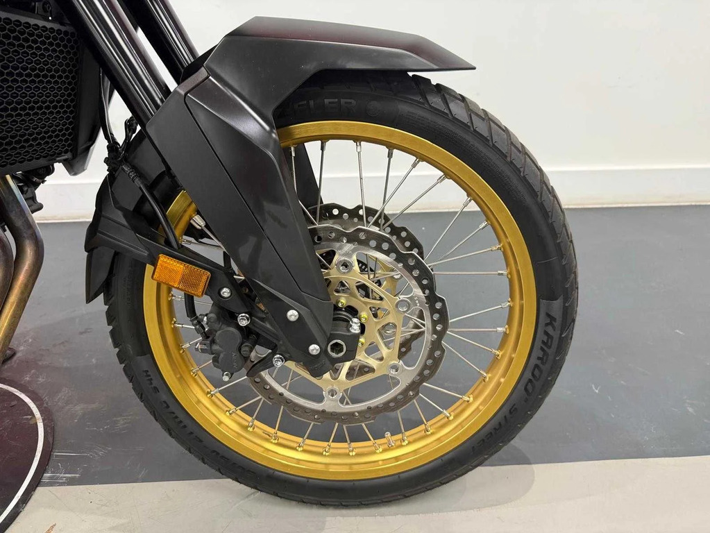 Honda  2.0 Ehev 184 Advance Cvt Red #3