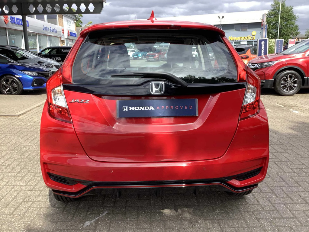 Honda Jazz 1.5 I-vtec Sport Red #6