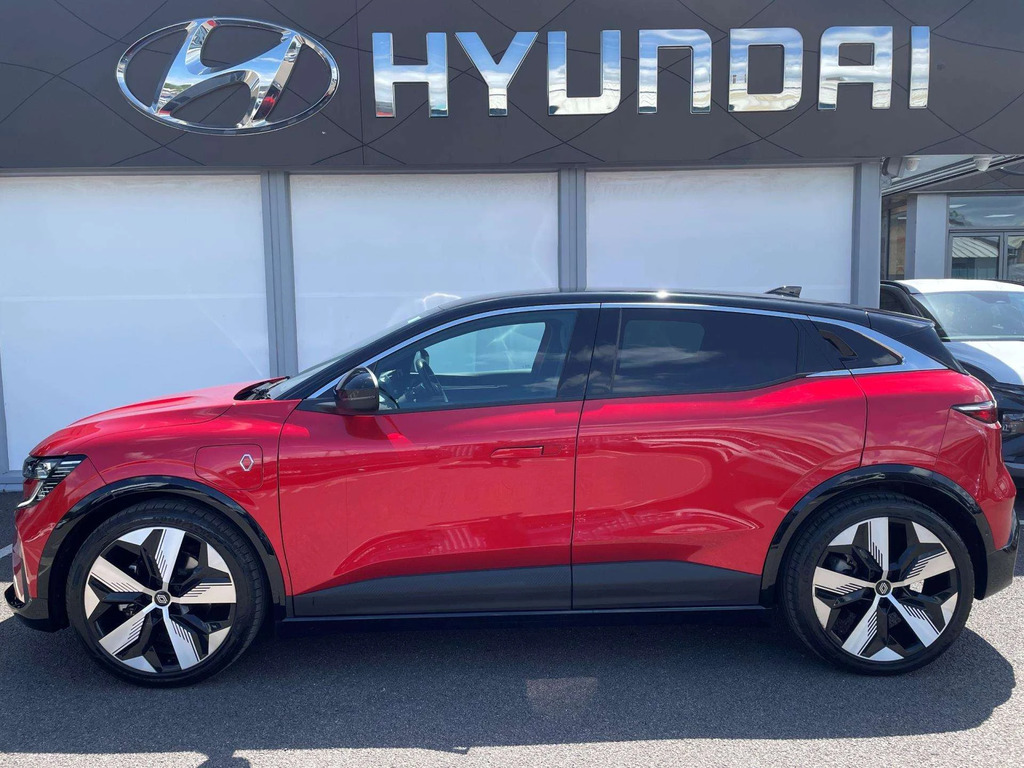 Renault Megane E-Tech E-tech Hb Ev60 Tcno 60Kwh Opch Red #3