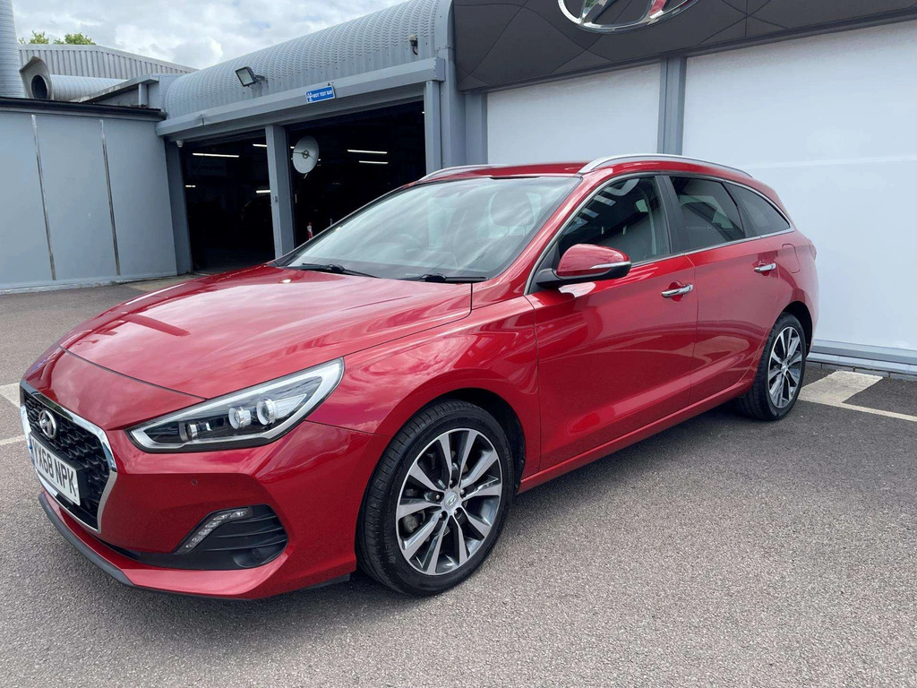 Hyundai I30 Premium T-gdi Red #6