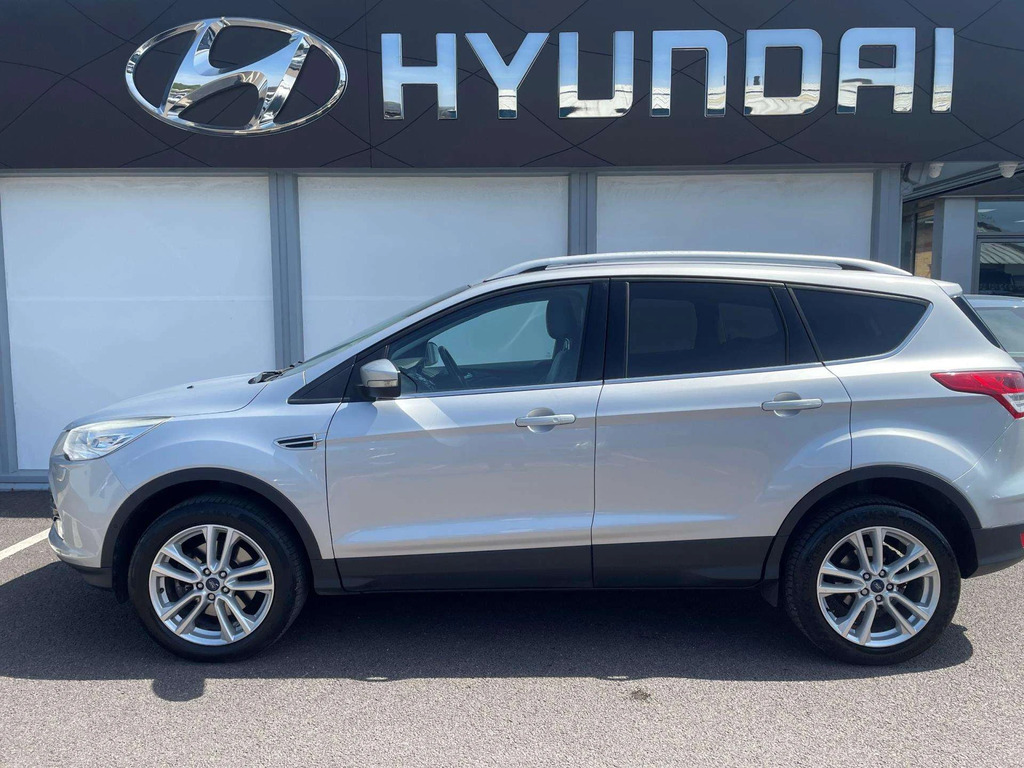 Ford Kuga 2.0 Tdci 150 Titanium Black #3