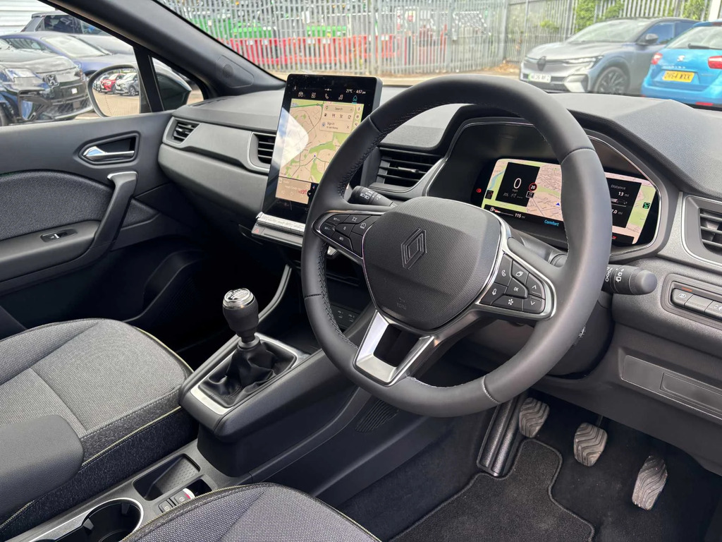 Renault Captur 1.0 Tce 90 Techno Black #4