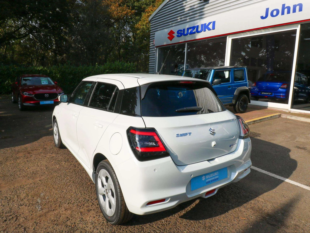 Suzuki Swift 1.2 Mild Hybrid Motion AX24OHZ White #2