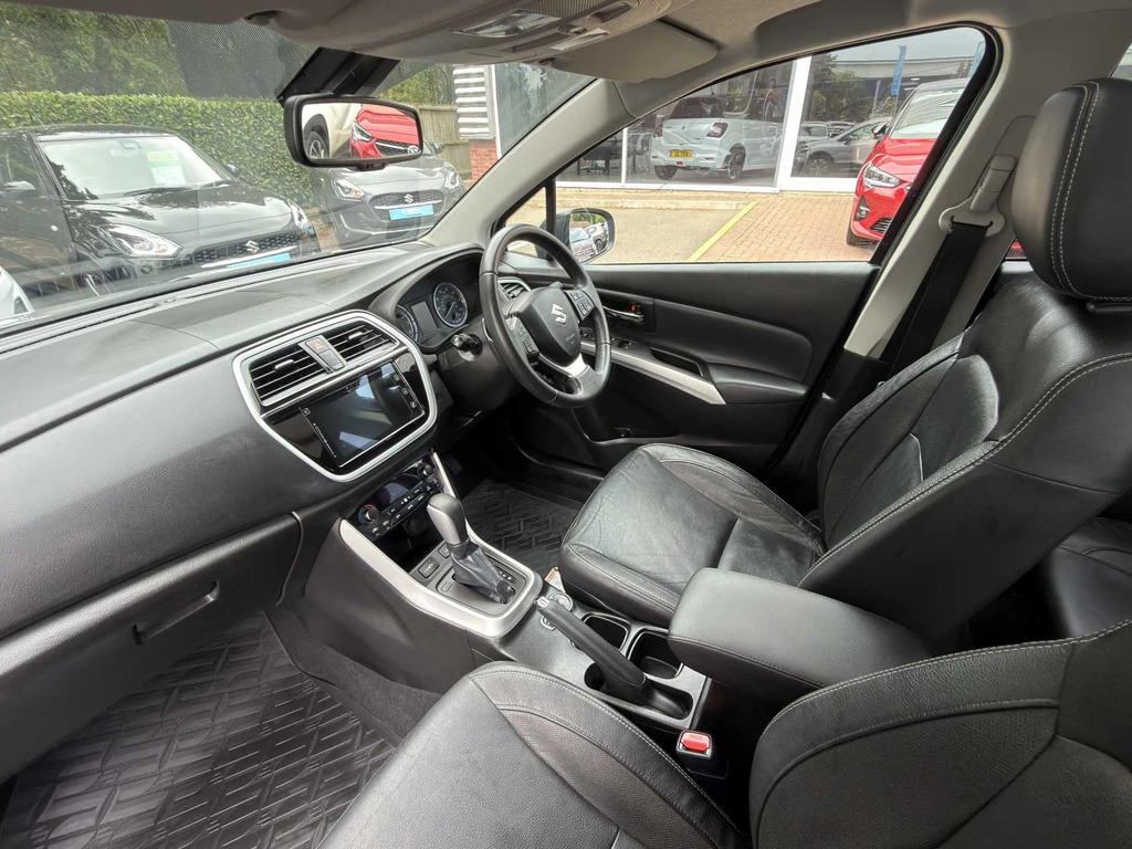 Suzuki SX4 S Cross 1.4 Boosterjet Sz5 Allgrip Silver #2