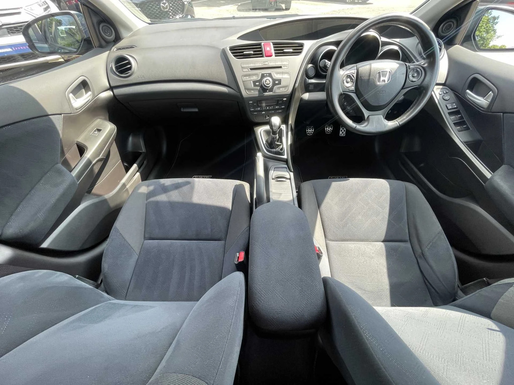 Honda Civic I-dtec Es-t - 2014 14 Plate Silver #4