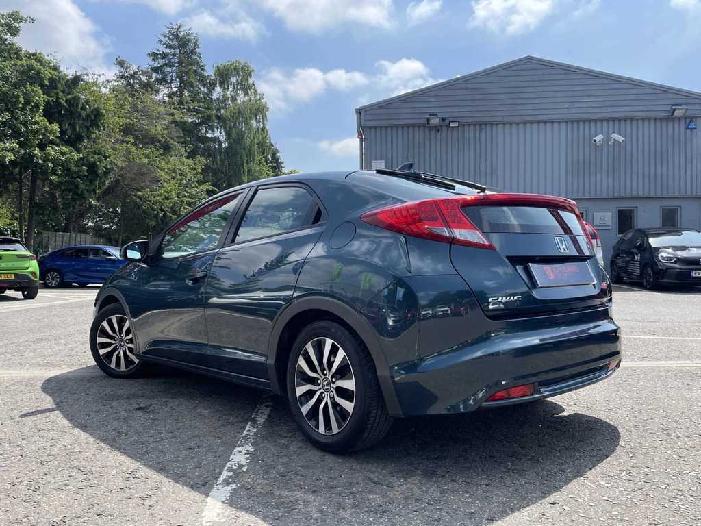 Honda Civic I-dtec Es-t - 2014 14 Plate Silver #3