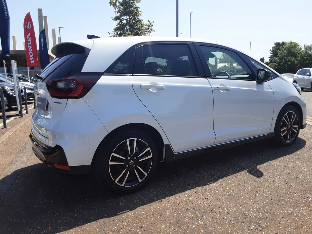 Honda Jazz 1.5 I-mmd Hybrid Advance Sport Ecvt AK26TZV White #5