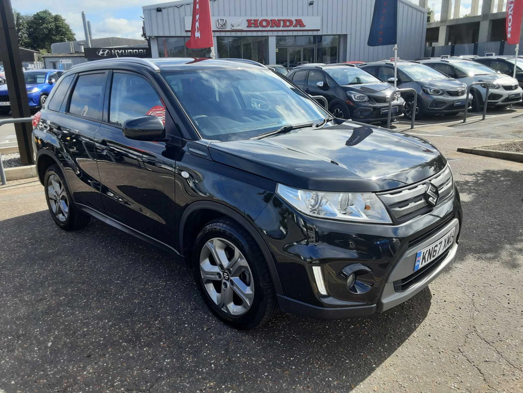 Suzuki Vitara 1.6 Sz-t Black #4