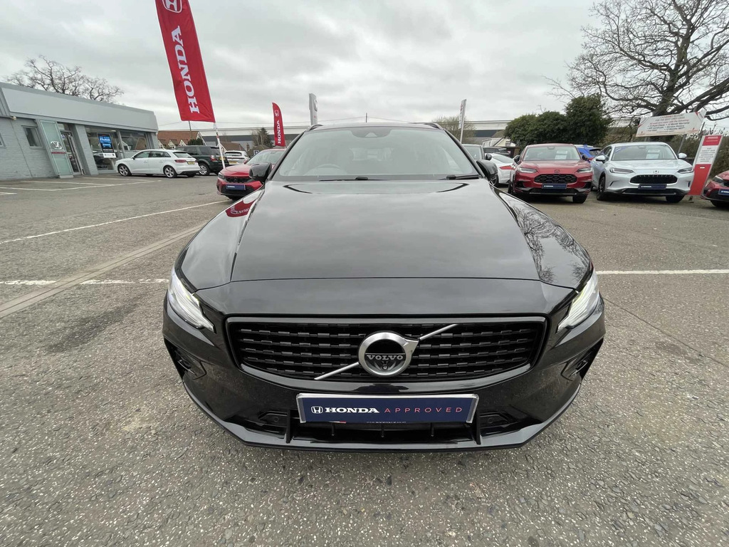 Volvo V60 R-design B4 Mhev Black #6